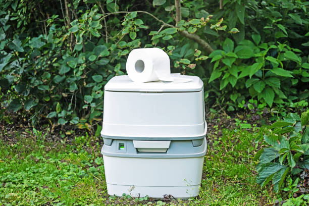 Best Porta potty rental near me  in Pinetops, NC