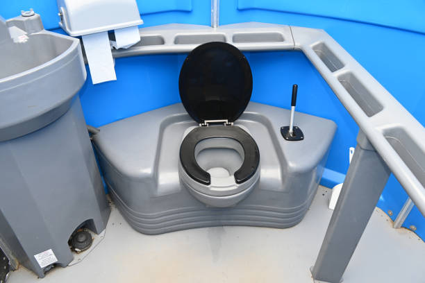 Best Best portable toilet rental  in Pinetops, NC